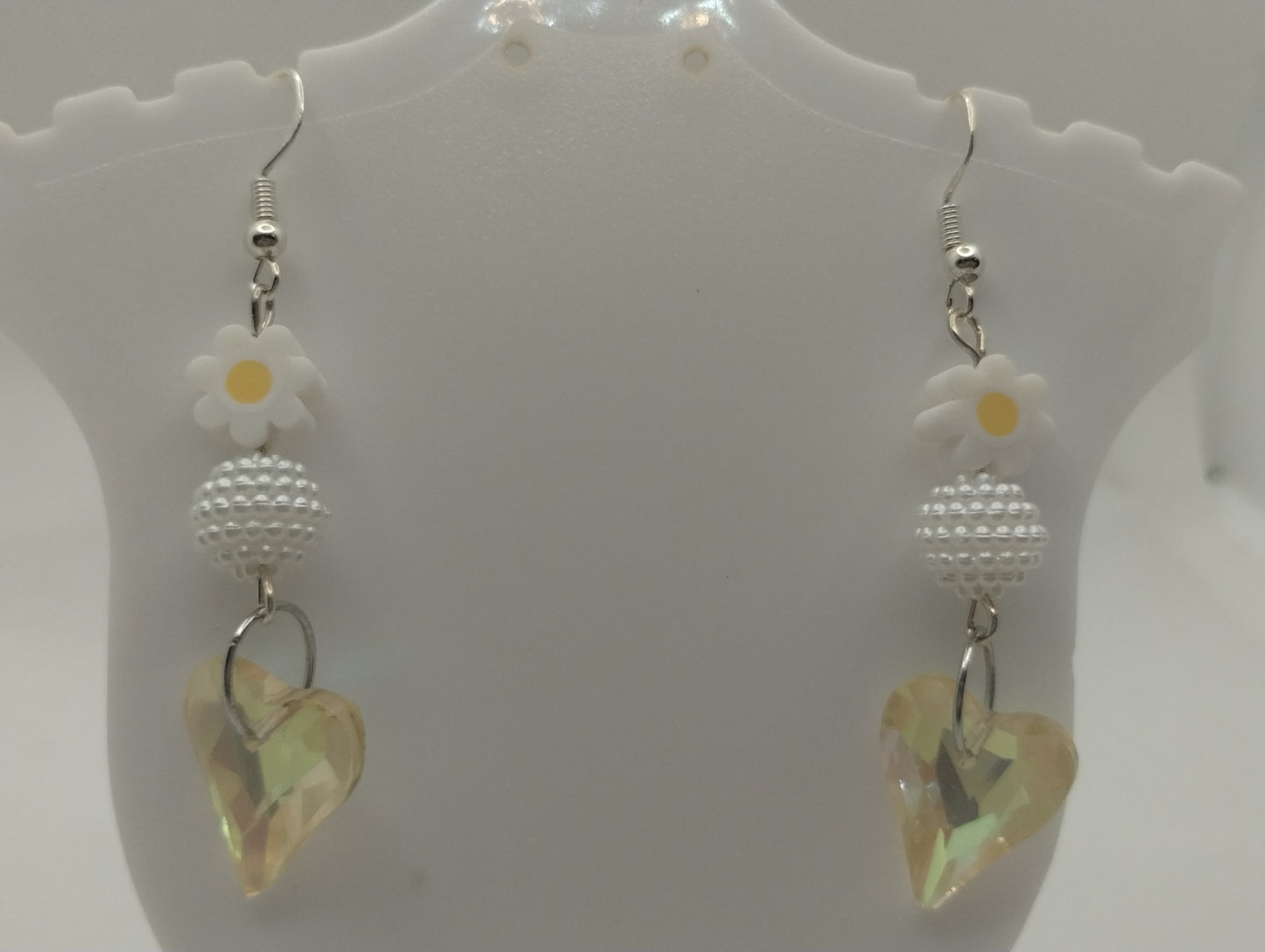 DAISY HEART EARRINGS