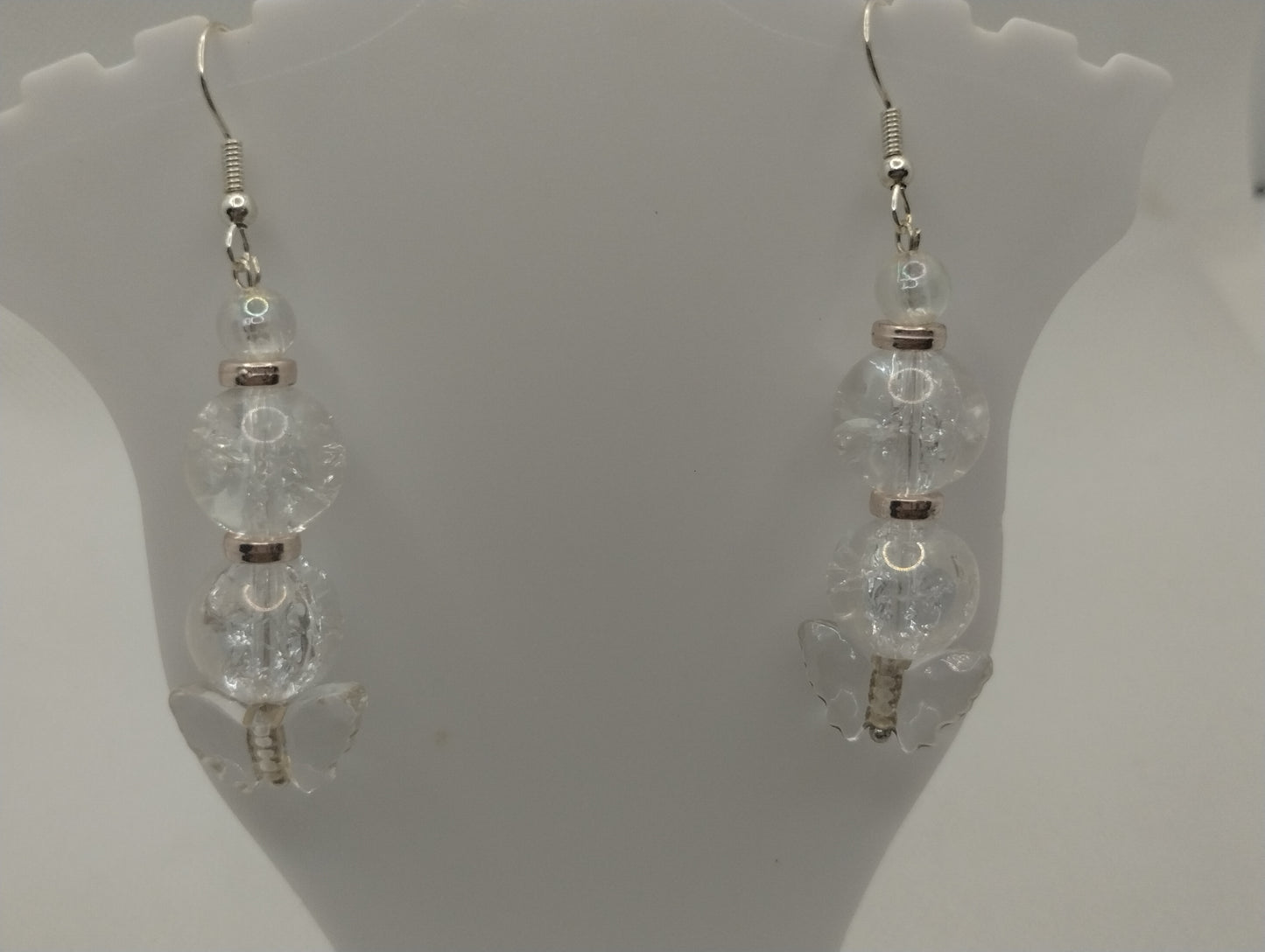 CLEAR AND GOLD EARRINGS