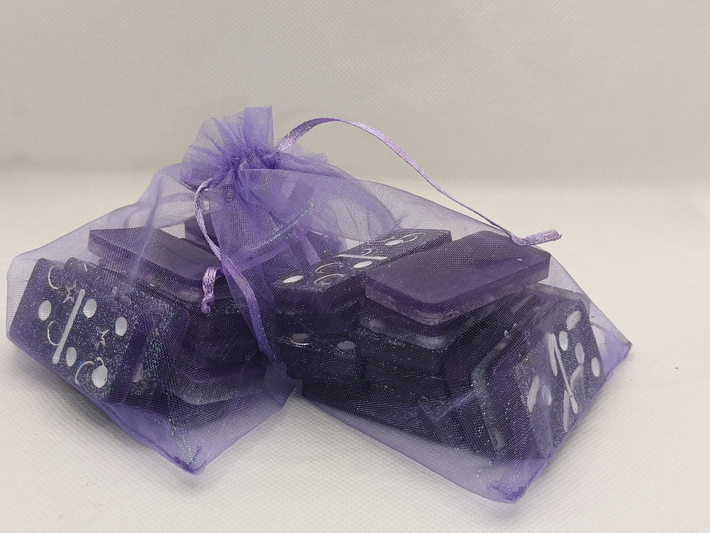 PURPLE RESIN DOMINOES
