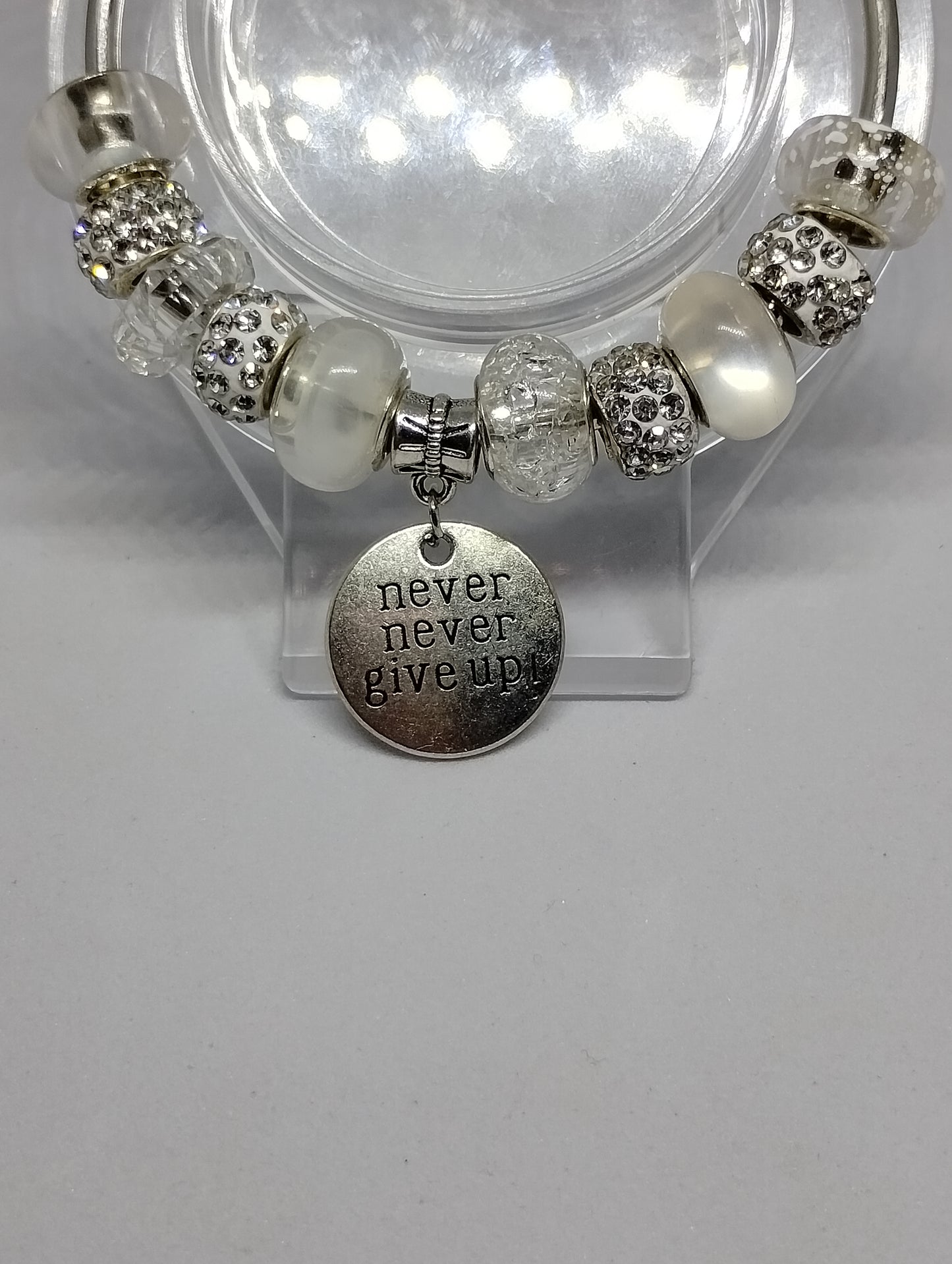 WHITE EUROPEAN STYLE BRACELET