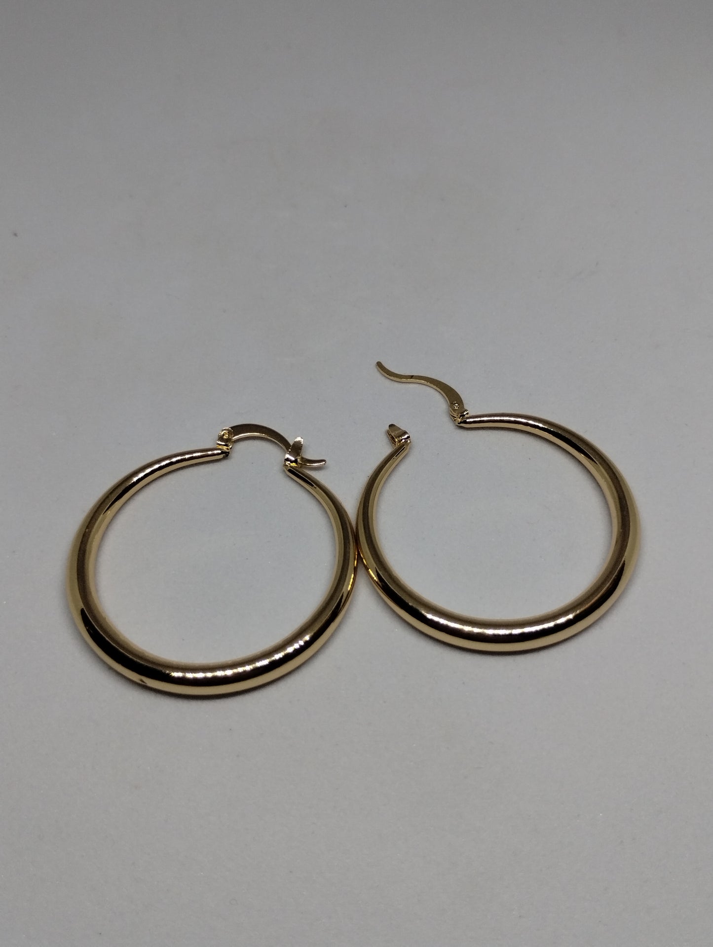 GOLD HOOP EARRINGS