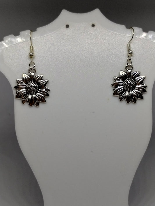 SILVER SUNFLOWER EARRINGS