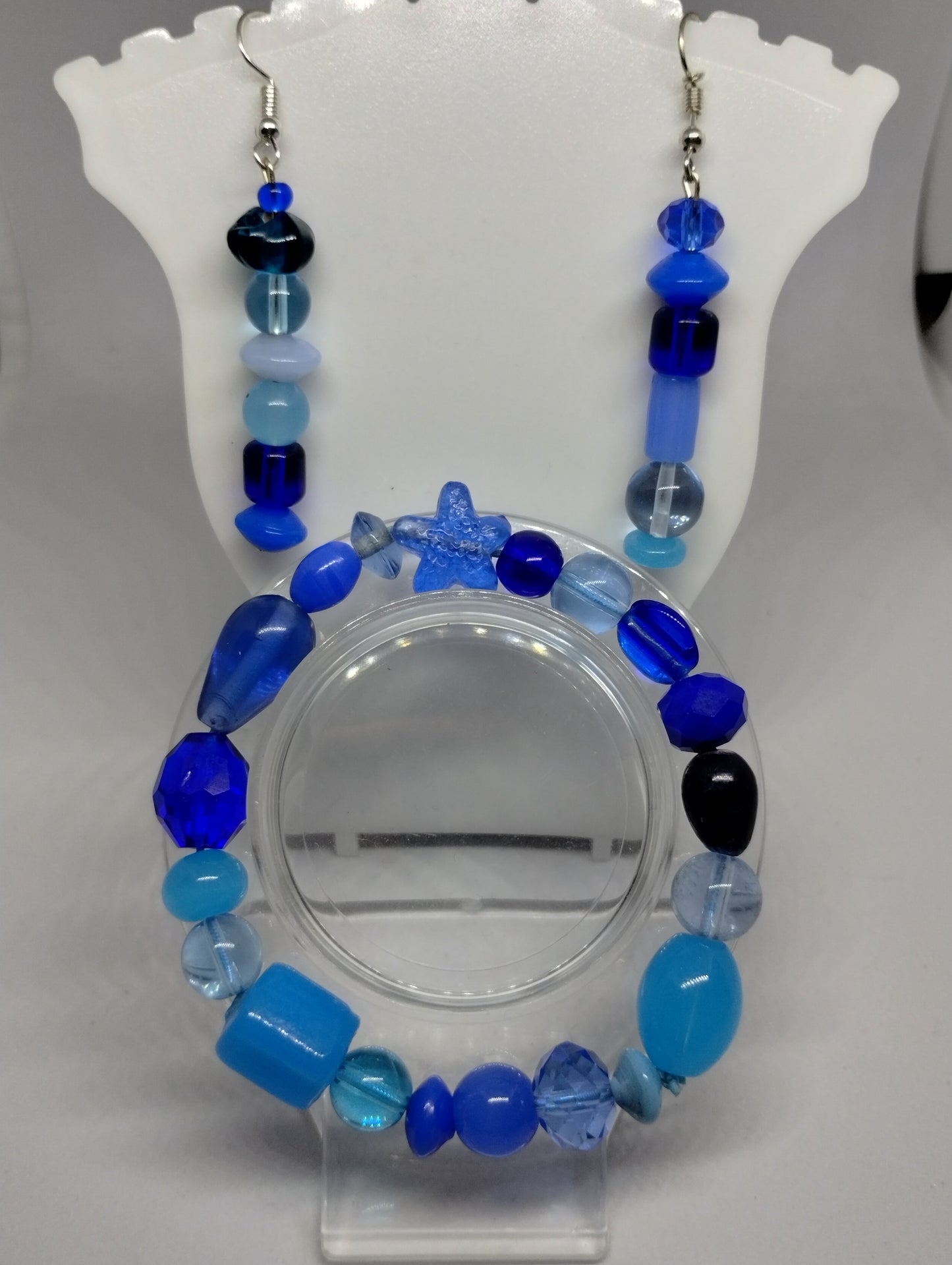 BLUE GLASS BRACELET AND EARRINGS SET