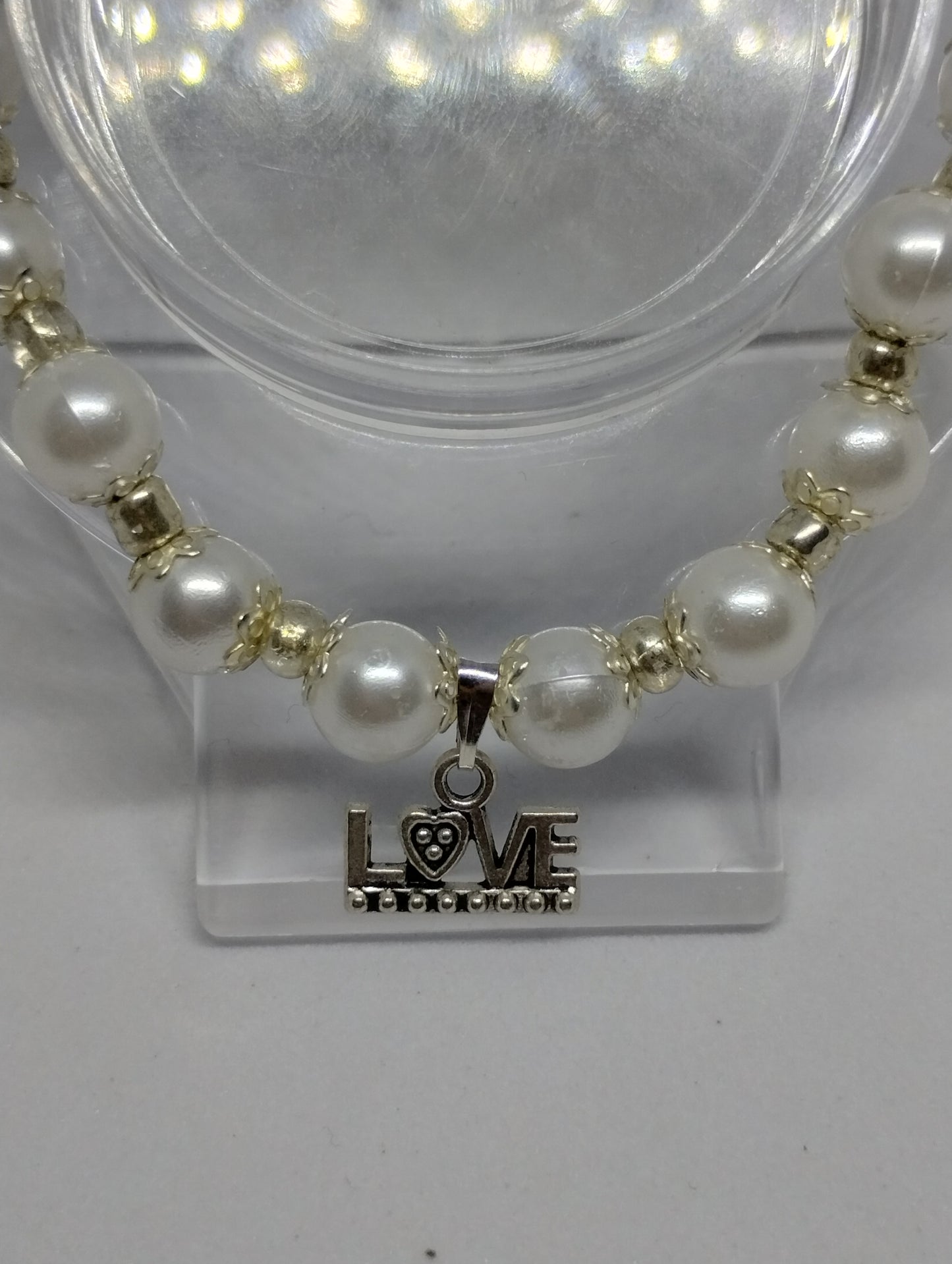 WHITE PEARL BRACELET AND EARRINGS