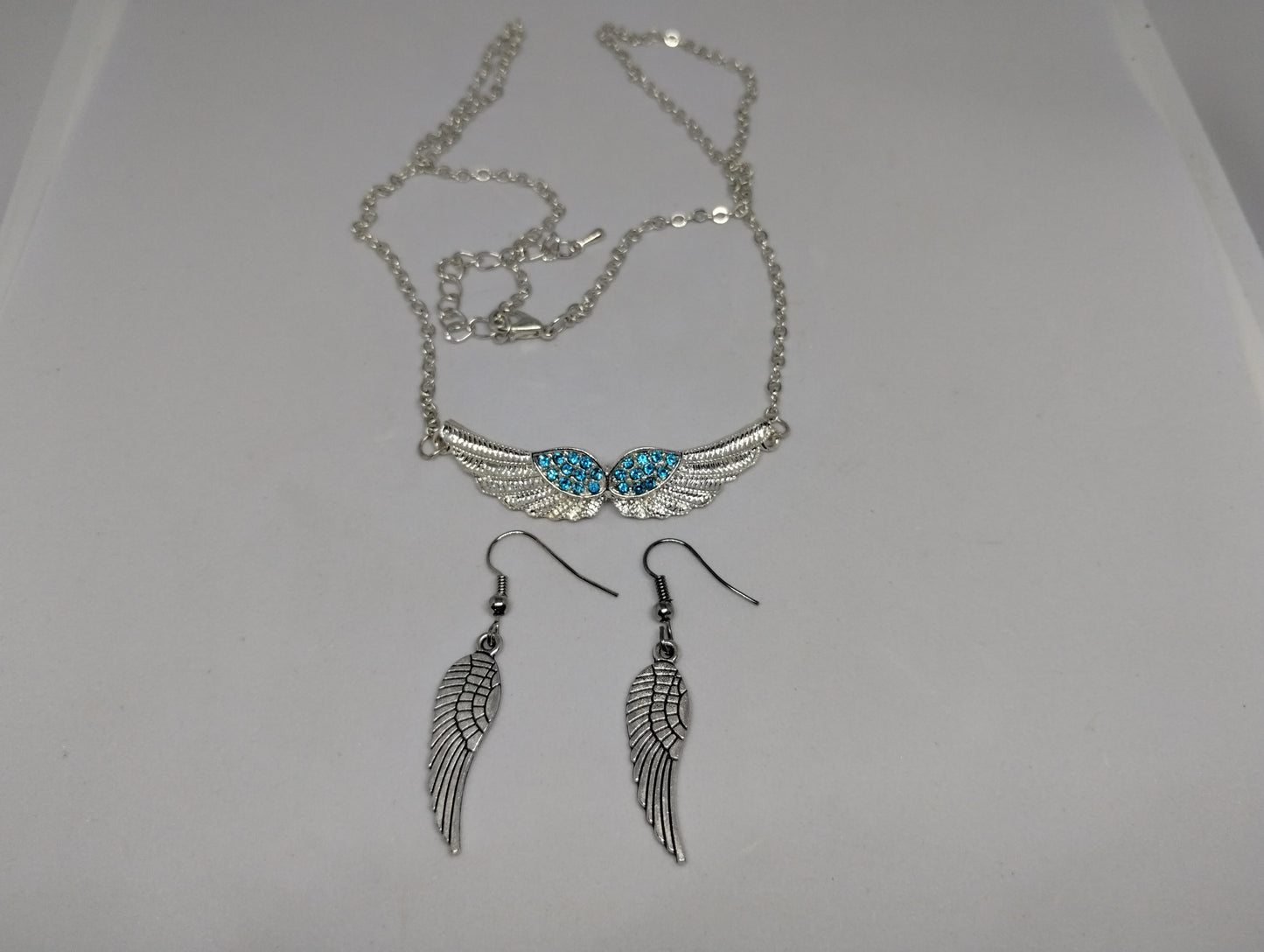 ANGEL WING NECKLACE AND EARRING SET