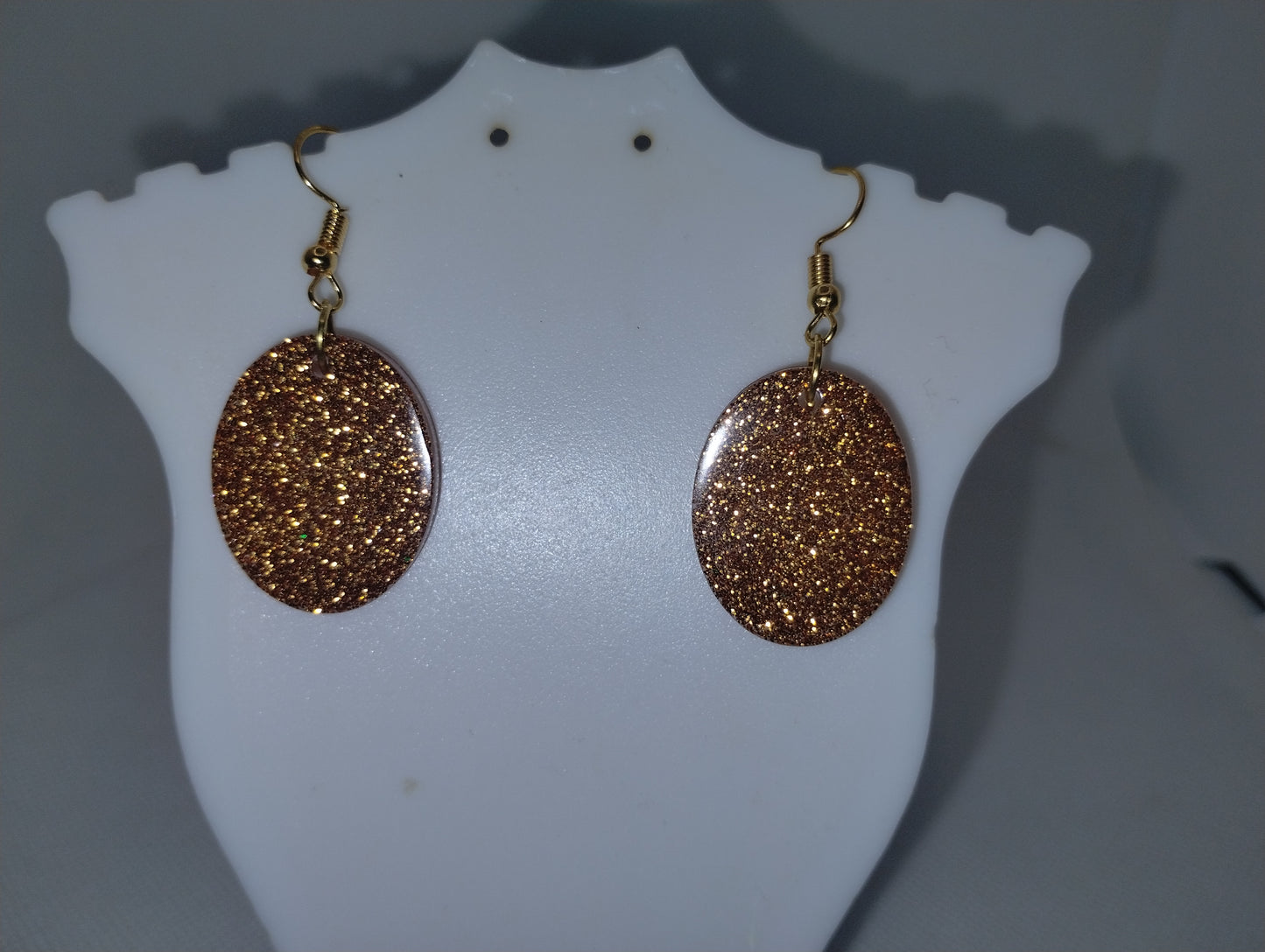 SHINY GOLD EARRINGS