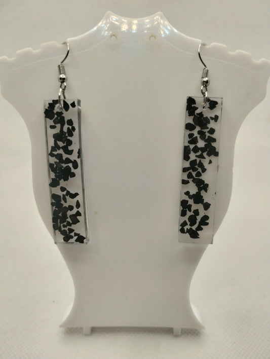 CLEAR AND BLACK EARRINGS